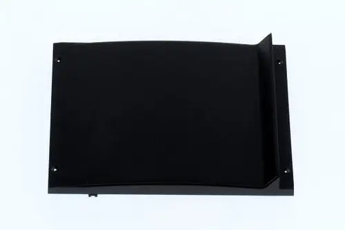 Schwarze Frontplatte von Bosch, flach und ohne Öffnung, mit Montagebohrungen an den Seiten. Ideal für die Abdeckung von ungenutzten Geräten.